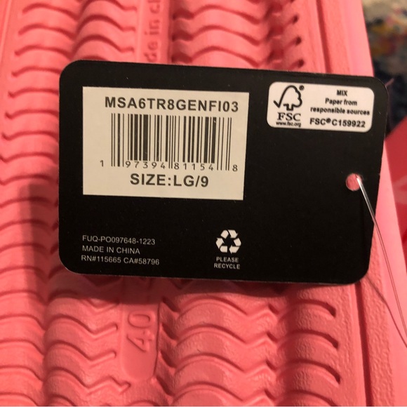 Pink Strawberry Slides - Picture 4 of 4